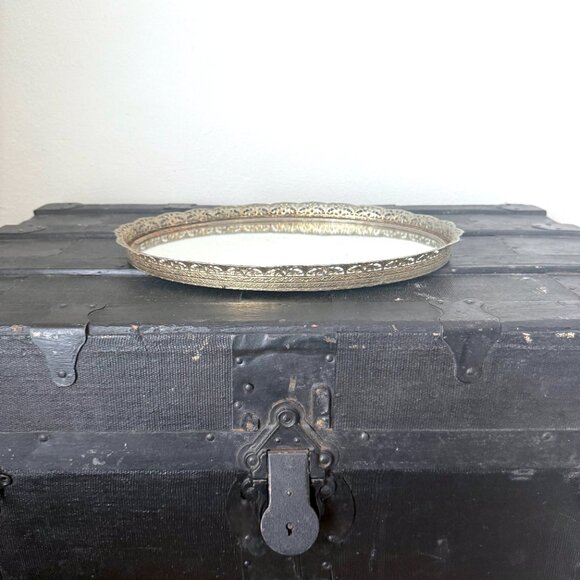 Vintage Ormolu Gold Filigree Oval Vanity Mirror Tray 1960s 1970s Dresser Display - Picture 6 of 9